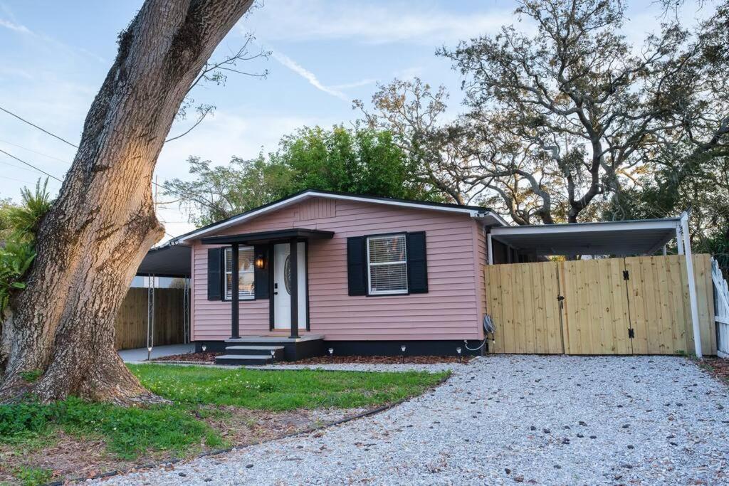 House Near Tampa Zoo And Busch Gardens, Free High Speed Wifi Villa Exteriör bild